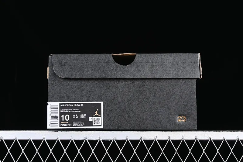 All categories Air Jordan Jordan series basketball shoes Air Jordan 1 Low Air Jordan 1 Low "Flaming Swoosh" AJ1 Joe 1 black red flame FJ7222-101